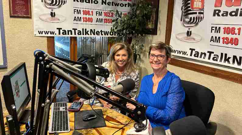 Connecting Caregivers – Bill Newsome, Author of When Love Calls/Traci Gerolstein from Serving Seniors