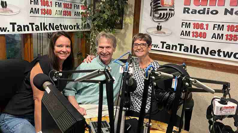 Connecting Caregivers Radio – David Dubats from One Step & Kelly Iceton from A Silver Lining Aging
